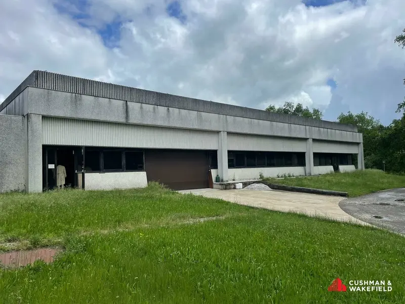 Entrepôt de 3 500 m² de stockage à louer - Zone d'activité de Canéjan