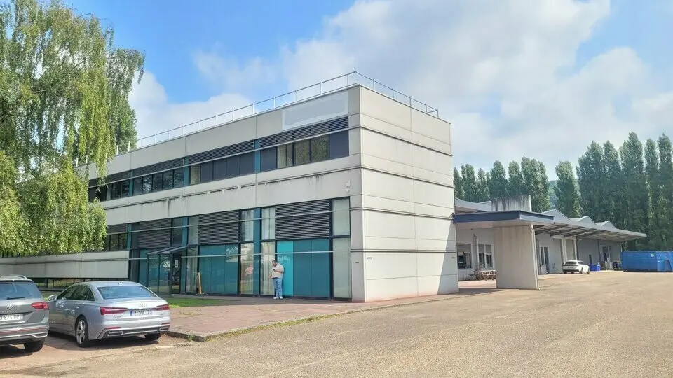 A louer Locaux d'activité 4200m² Sotteville-lès-Rouen