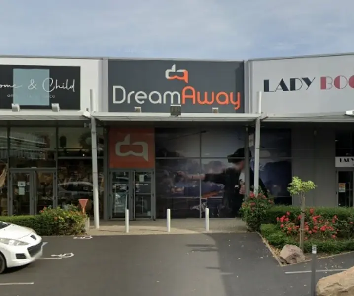 A louer Local commercial  223.65m² Aubière