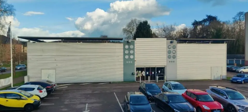 A LOUER LOCAL COMMERCIAL SUR LOUVIERS 