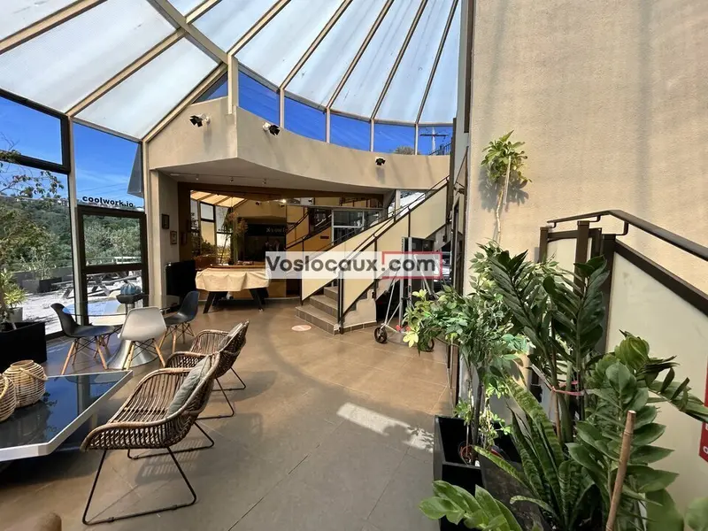 A louer Bureaux 300m² Villeneuve-Loubet