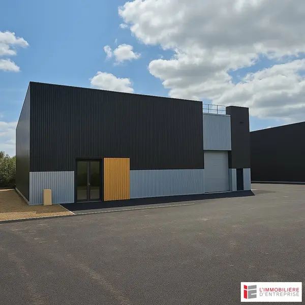 LOCATION - CELLULE D'ACTIVITE - LA MEZIERE - 400M² 