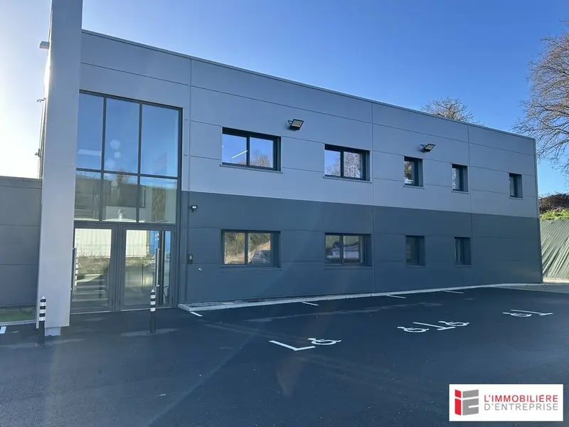 BUREAUX MODERNES ET MODULABLES -I MMEUBLE NEUF