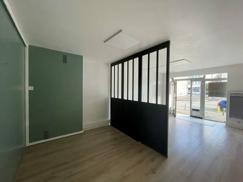 BUREAUX - A LOUER - 25 m² - VANNES