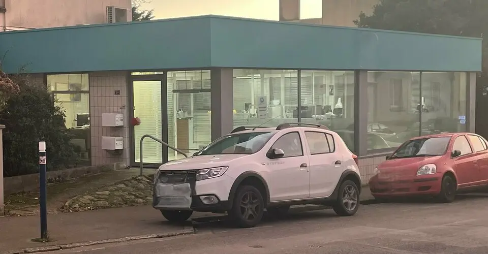 VENDRE - BREST - Local de 178 m²  Proche St Marc