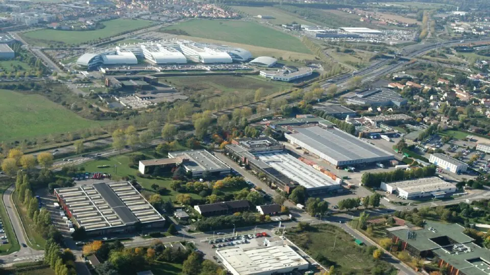 49 - VENTE DE MURS LIBRES  - 