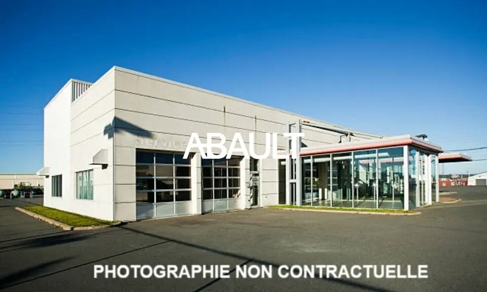 A LOUER PORTET SUR GARONNE LOCAL COMMERCIAL D'ENVIRON 510 M²  