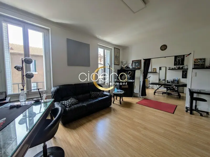 A louer Bureaux 90m² - Quartier Salins - Clermont-Fd