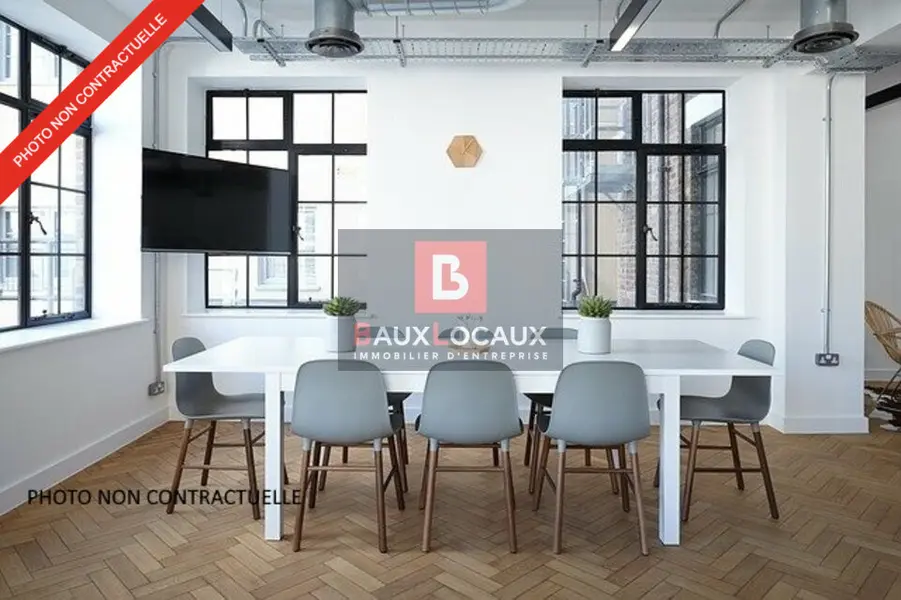 LOCAL PROFESSIONNEL/BUREAU D'ENVIRON 65 m² DANS UNE RESIDENCE SECURISE