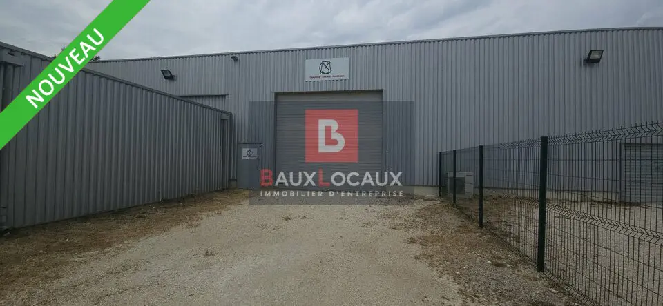 A louer Locaux d'activité 225m² Entraigues-sur-la-Sorgue