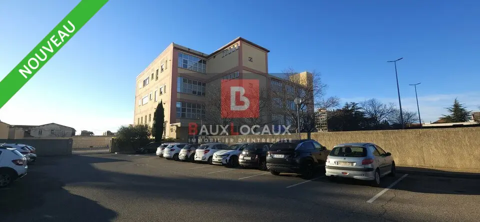 A vendre Bureaux 59m² Carpentras