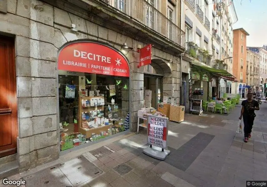 A louer Local commercial  300m² Grenoble