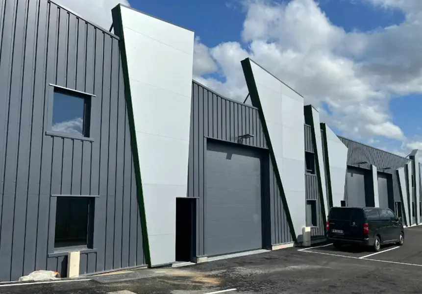 A louer Locaux d'activité 182m² Sarcey