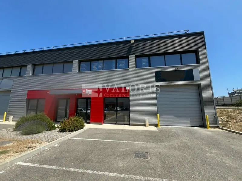 A louer Locaux d'activité 362m² Gignac-la-Nerthe