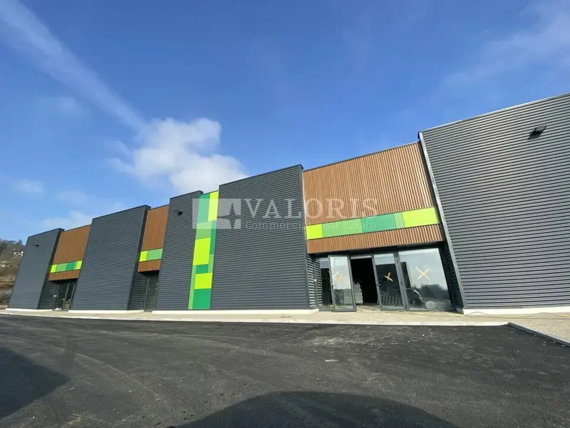 A vendre Local commercial  1147m² Anse