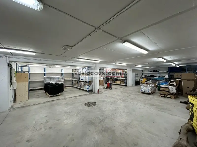 A louer : Box de 41m² à GRASSE