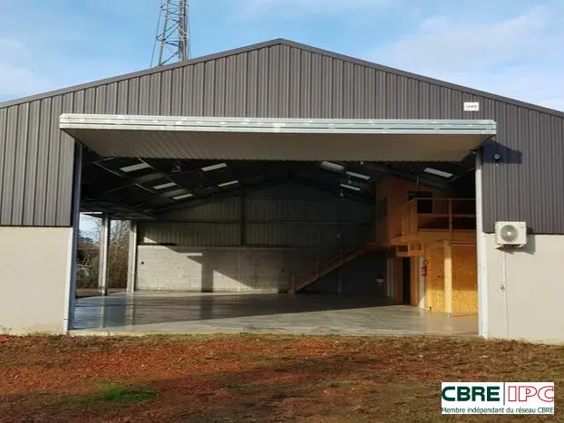 LOCATION - REF : 7869YA