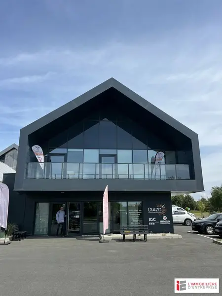 SAINT-MALO : LOCATION BUREAUX