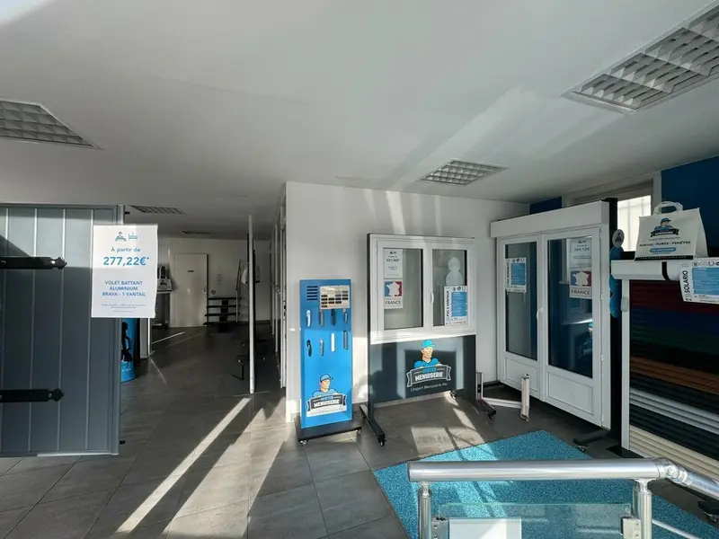 A  LOUER - LOCAL COMMERCIAL-BREST 