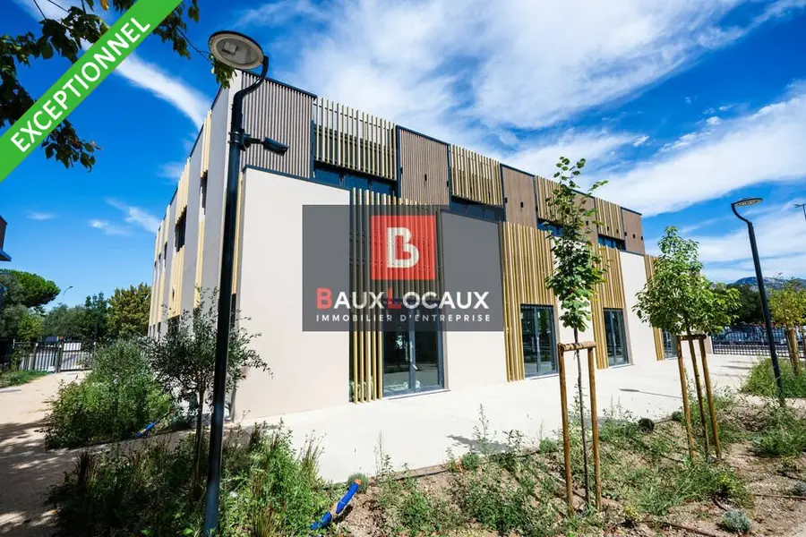 A louer Locaux d'activité 197m² Aubagne