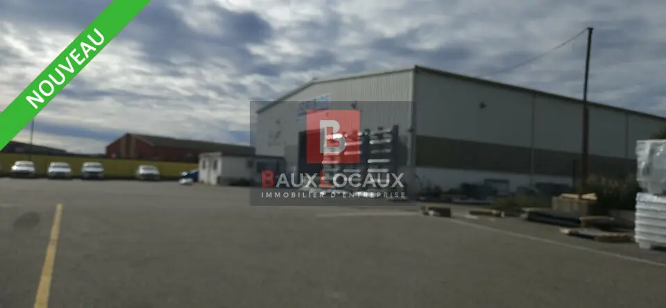 À louer  Local industriel de 2 500 m² à Sorgues (84700)