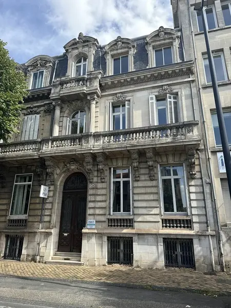 A vendre Bureaux 425m² Bordeaux