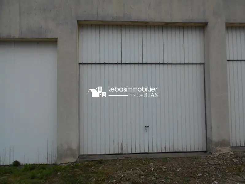 A LOUER GARAGE FAUVILLE EN CAUX
