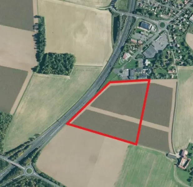 A vendre Terrain 3297m² Les Chapelles-Bourbon