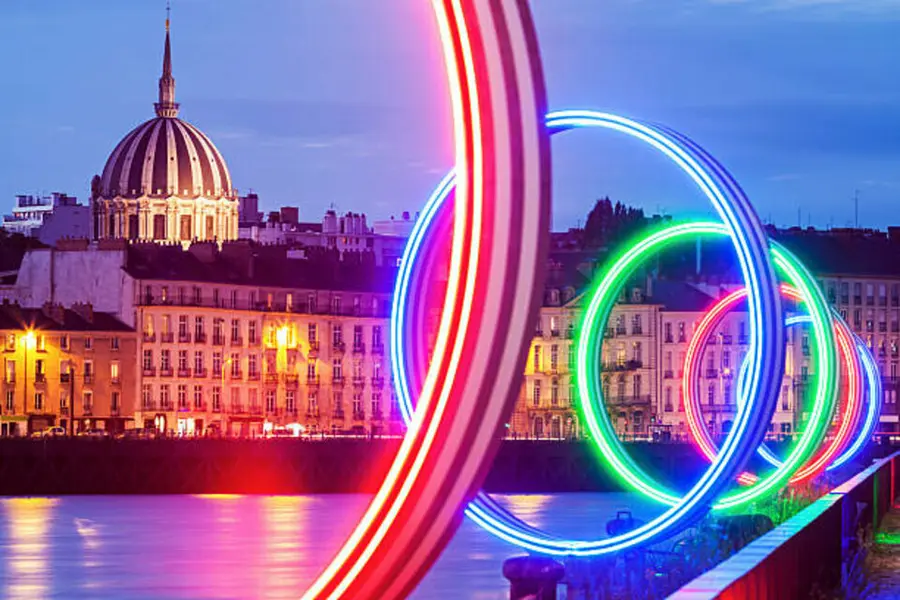 NANTES - HYPER CENTRE - 