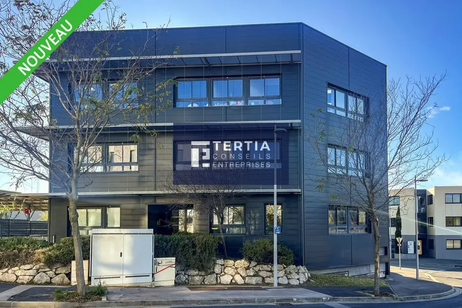 MONTPELLIER NORD - PARC 2000 - PLATEAU DE BUREAUX DE 290 m² ENV.