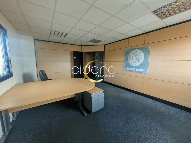 A louer Bureaux 125m² PMR secteur Brézet