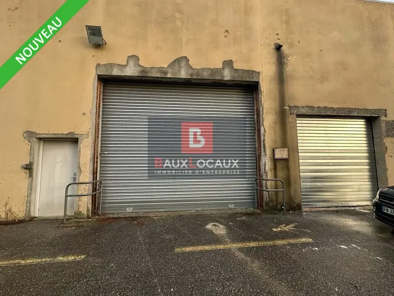 A LOUER LOCAL D'ACTIVITE 100 M² DANS LA COMMUNE DE BEDARRIDES 