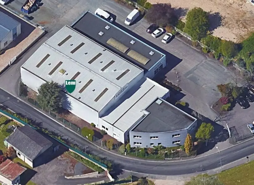 BEAU BATIMENT INDEPENDANT.