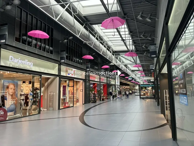 A LOUER - GALERIE COMMERCIALE ESTANCARBON - ST GAUDENS