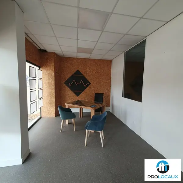 A louer Local commercial  65m² Grenoble