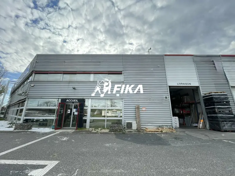 A LOUER LOCAL D'ACTIVITE 523 m² - (31100) TOULOUSE