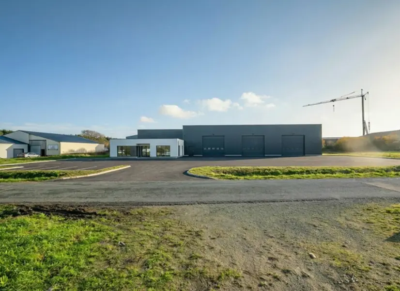 LOCAL D'ACTIVITE NEUF