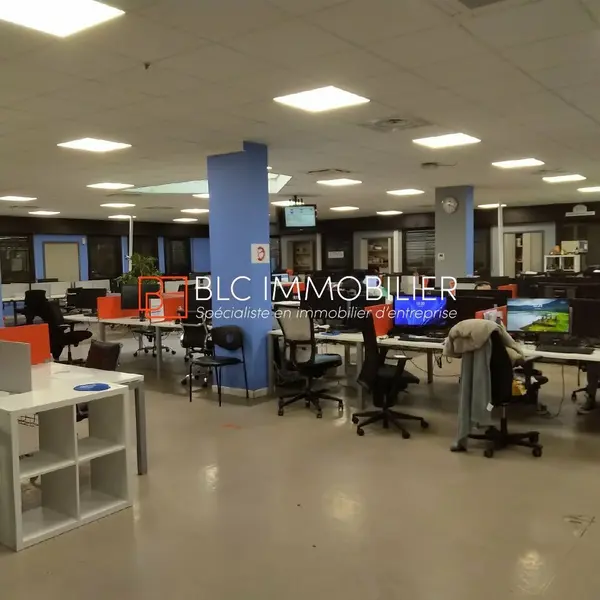 IMMEUBLE DE BUREAUX  A VENDRE 13016 MARSEILLE