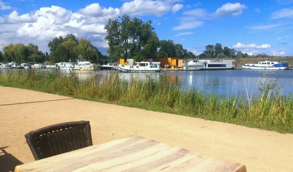 GUINGUETTE - ANGERS PERIPHERIE