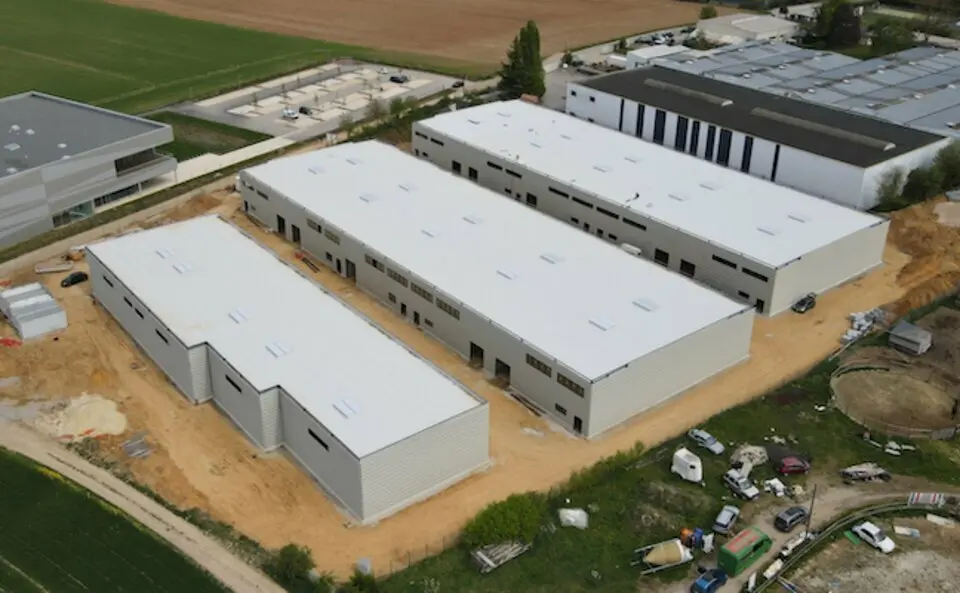 A vendre Locaux d'activité 390m² Amblainville