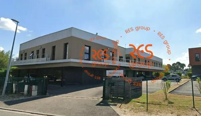 A vendre Locaux d'activité 761m² Canéjan