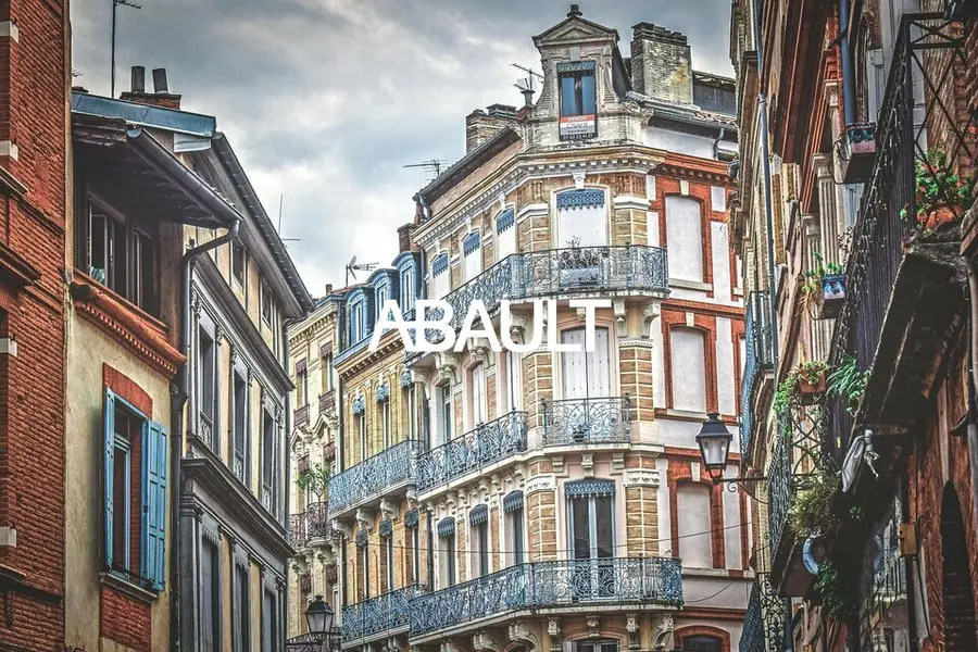 À vendre  Murs commerciaux loués  Quartier Saint-Cyprien  Toulouse