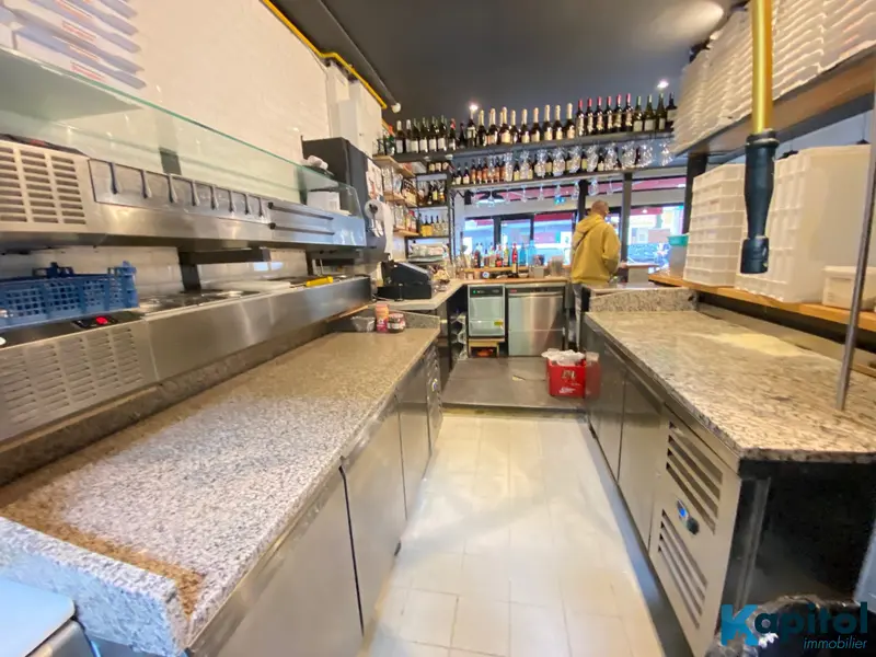 Restaurant bien placé-12eme-extraction 400mm